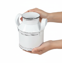gjenstander Dekorativ metallkanne med håndtak, hvit og svart, 13 cm høy, 2 stk.
