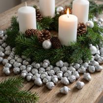 gjenstander Dekorative eikenøtter sølv, adventsdekorasjon, naturlige høstfrukter, landsted Ø1,5 – 2,5 cm L1,5 – 3 cm 300 g