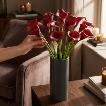 gjenstander Calla røde bordeaux kunstige blomster i en haug 57cm 12 stk