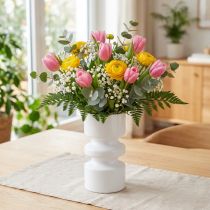 gjenstander Metall blomstervase i kremhvit emalje Ø9cm H17,5cm