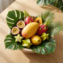 gjenstander Kunstig mango som en eksotisk dekorativ frukt til hjemmet