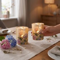 gjenstander Elegant lysestake med blomstermotiver for koselig romdekorasjon, 12,5 cm, 2 stk.