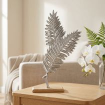 gjenstander Borddekor metalldekor bregne sølv tre H54cm B37cm