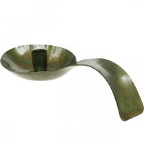 gjenstander Lysestake i antikk metallskje med patina 25x11x5cm