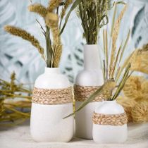gjenstander Blomstervase hvit keramikk og sjøgress Liten bordvase H10,5cm