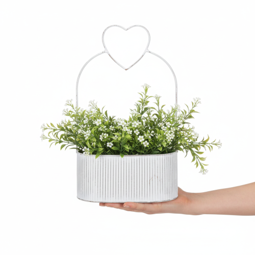 gjenstander Dekorativ oval metallskål med hjerte, hvit, 20/16 cm, sett med 2