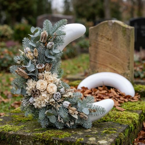 gjenstander Polystyren månehalvdel L25cm B6cm 2stk