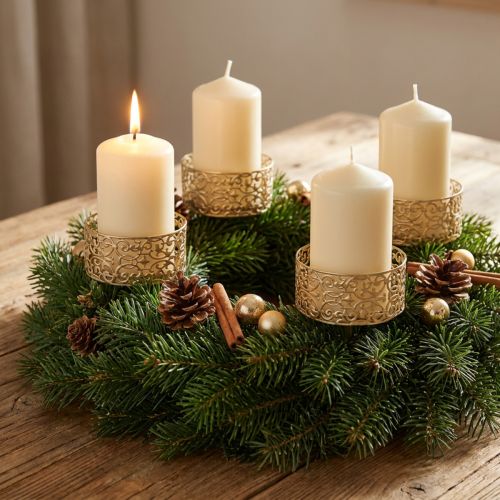 Blomsterlysestaker for plugging gylden Ø8,8cm H13,7cm 4 stk antikk look | Floristik24.no