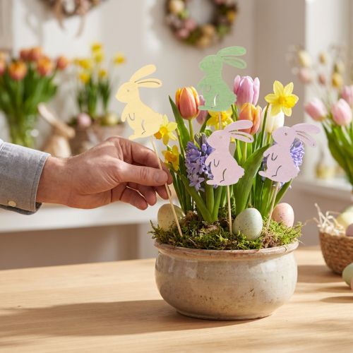gjenstander Dekorative kaniner på pinne som grafiske detaljer for bord og blomsterkasser, 31,5 cm, 16 stk.