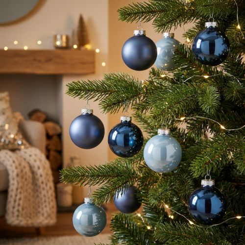 gjenstander Julekuler i glass, sett med 3 – lyseblå, blå, metallisk blå og matt, med oppheng, 6 cm, 24 deler