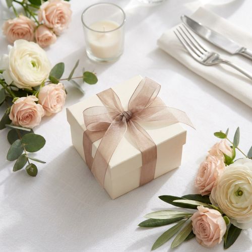 gjenstander Organza bånd gavebånd beige bånd selvkant taupe 15mm 50m