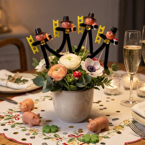 Dekorasjon av skorsteinsfeier med blomsterpinne, lykkeamulett til nyttårsaften, 17 cm, 24 deler | Floristik24.no