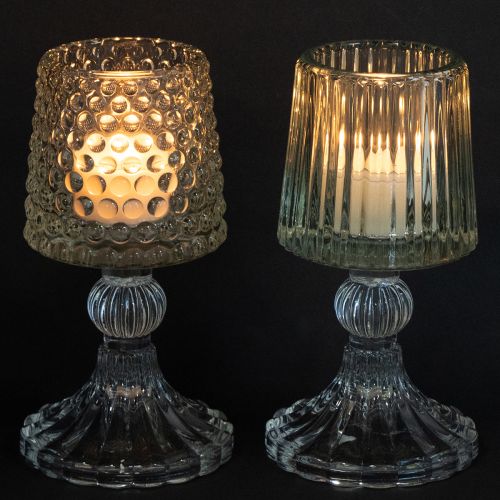 gjenstander Telysholder i glass med prikker og riller i basen, H15 cm, 2 stk.