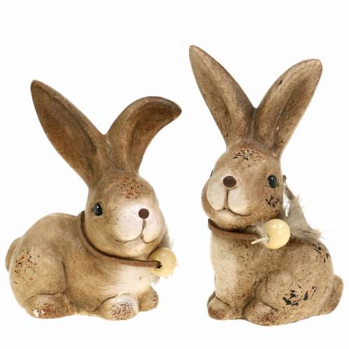 Dekorative figurer kaniner med fjær og treperler brun assortert 7cm x 4,9cm H 10cm 2stk