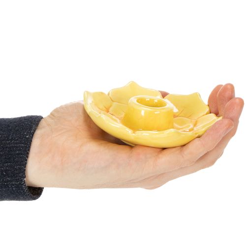 gjenstander Keramiske koniske lysestaker, dekorativ blomsterform for stilig borddekorasjon, 11 cm, 2 stk.