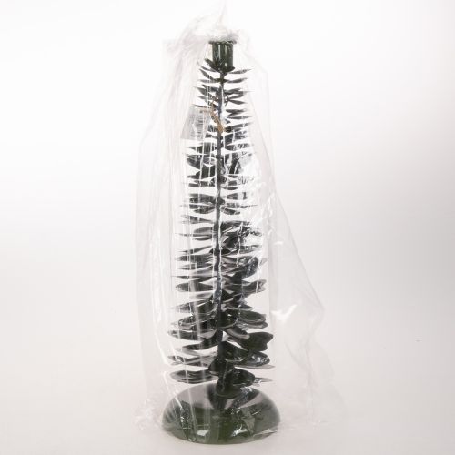 Lysestake i juletredesign,