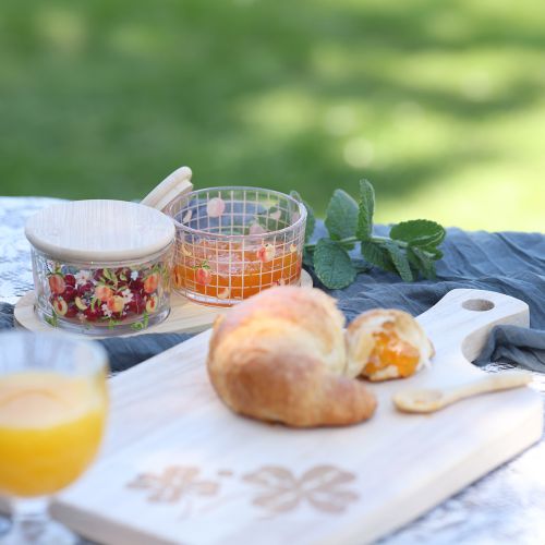 Tapassett med ferskensyltetøyglass på brett 20 × 10 × 6,5 cm