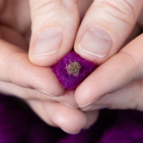 gjenstander Fluffy Mirabell ullsnor lilla 25m dekorativt bånd Blomsterhåndverk