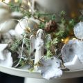 Engleskåldekorasjon med liten figur og rund telysholder 10 cm 3 stk | Floristik24.no