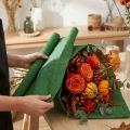 Blomsterhandler kreppapir mørkegrønt 50x250cm | Floristik24.no