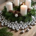 Dekorative eikenøtter sølv, adventsdekorasjon, naturlige høstfrukter, landsted Ø1,5 – 2,5 cm L1,5 – 3 cm 300 g | Floristik24.no