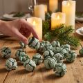 Sypresskjegler frostet naturdekor 3cm grønn 500g | Floristik24.no