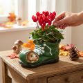 Plantekar dekorasjon, grønn sko med pinnsvin, keramikk 14x13cm H13cm | Floristik24.no