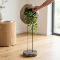 Dekorativ skulptur plantekule laget av paulownia tre H68cm | Floristik24.no