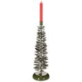 Lysestake i juletredesign,