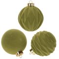 Floristik24 Julekule i fløyelslook, grønn, teksturert blanding, 8 cm, 12 stk. Julekule i flokket mosegrønn, plastkuler i flokket mosegrønn. Bomullssnorer inkludert til hver kule.